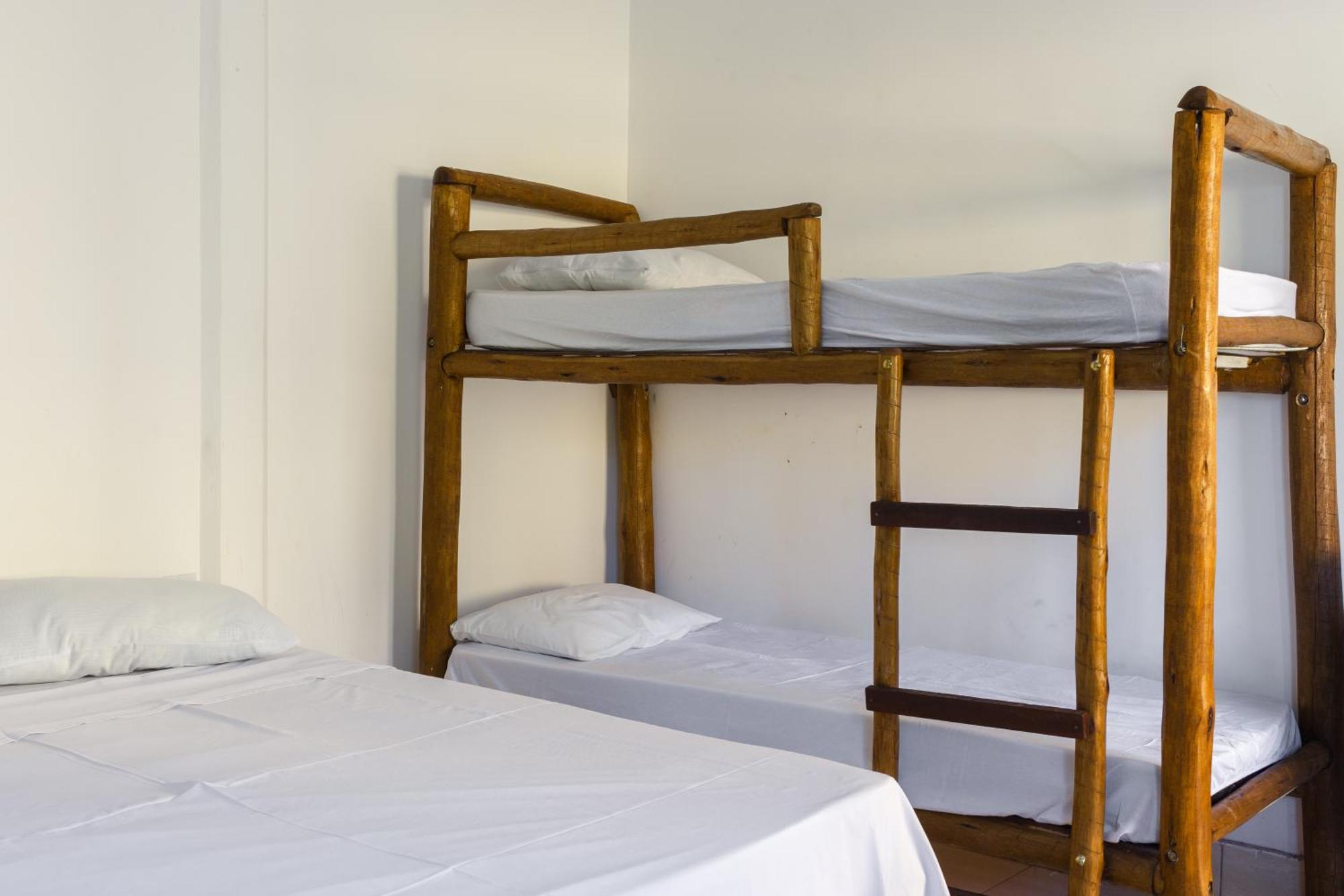 Canyons Camping Capitólio 외부 사진